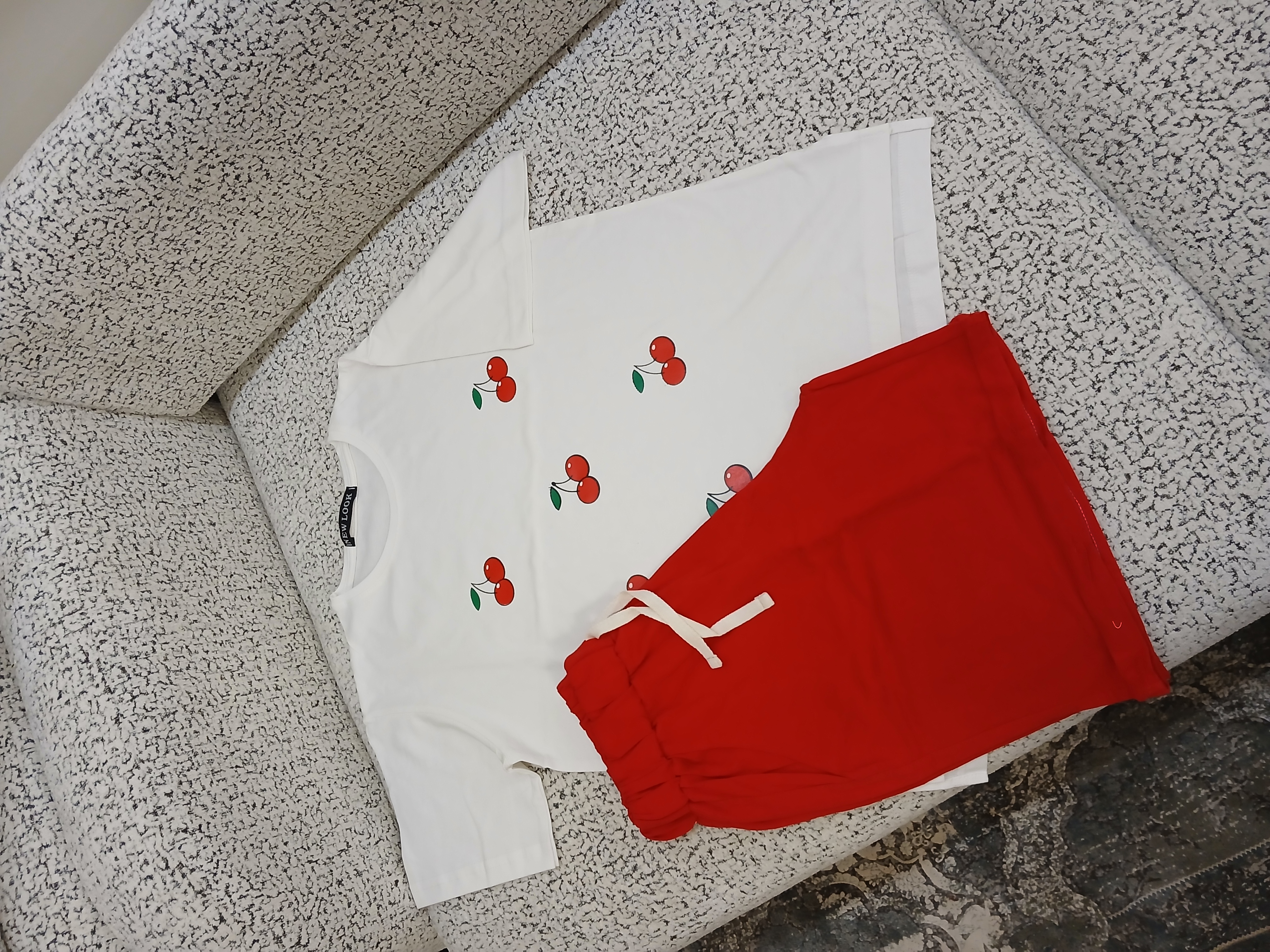 تیشرت شرتک چری